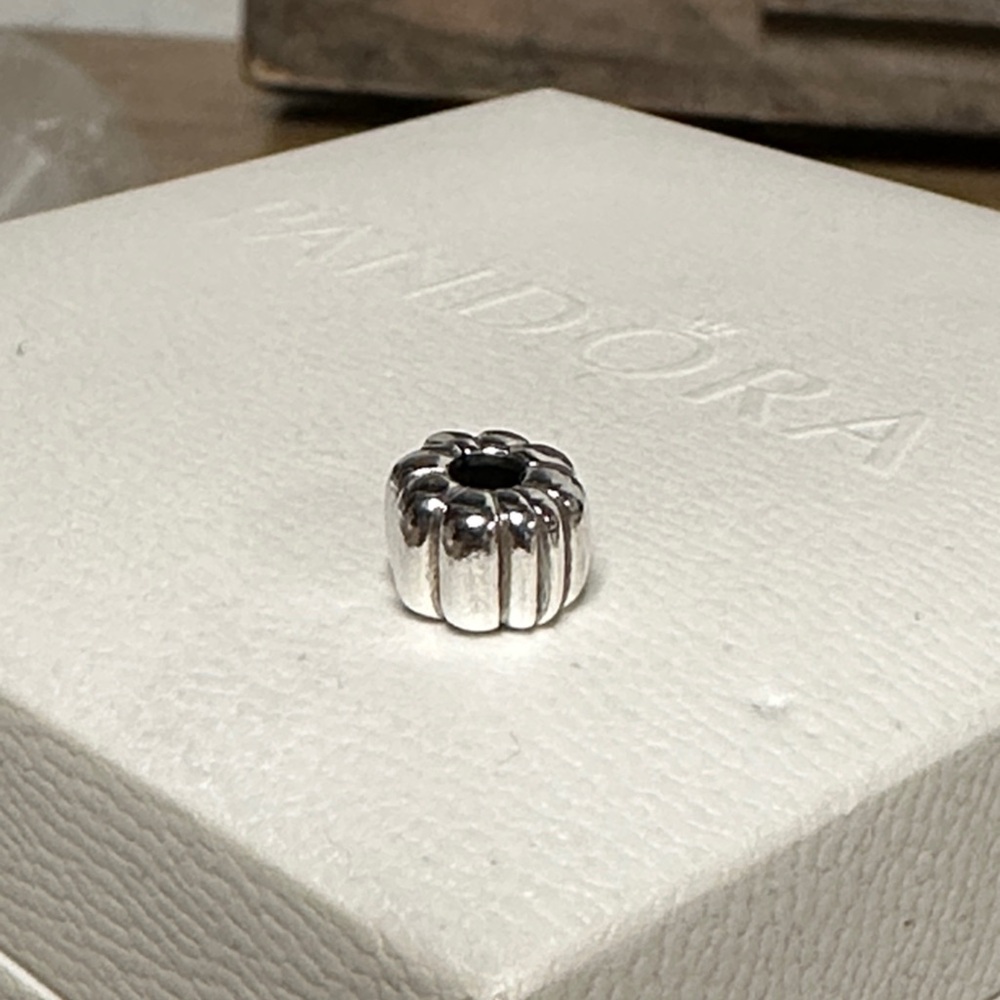 Pandora like new ribbed safety clip s925 ale sterling silver stamped charm